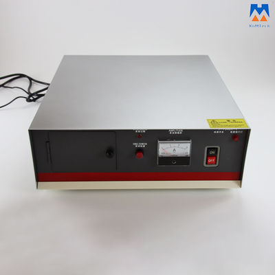 de Ultrasone Generator van 15KHz 2600W voor de Plastic Voeding van het Stoffenlassen