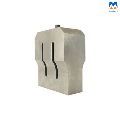 15kHz Hoorn 150*50mm van het titanium Ultrasone Lassen voor het Lassen van het Gezichtsmasker