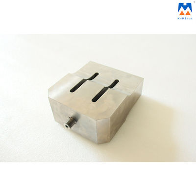 15kHz Hoorn 150*50mm van het titanium Ultrasone Lassen voor het Lassen van het Gezichtsmasker